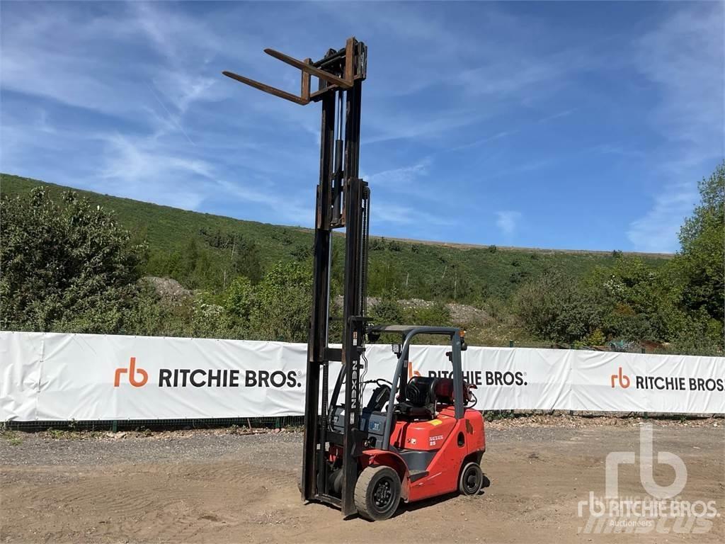 Nexen FGL25 Diesel trucks