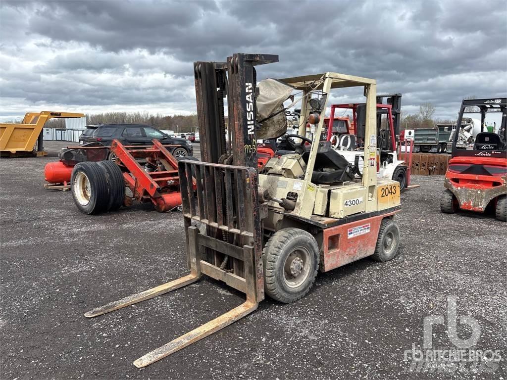 Nissan RH02A25V Diesel trucks