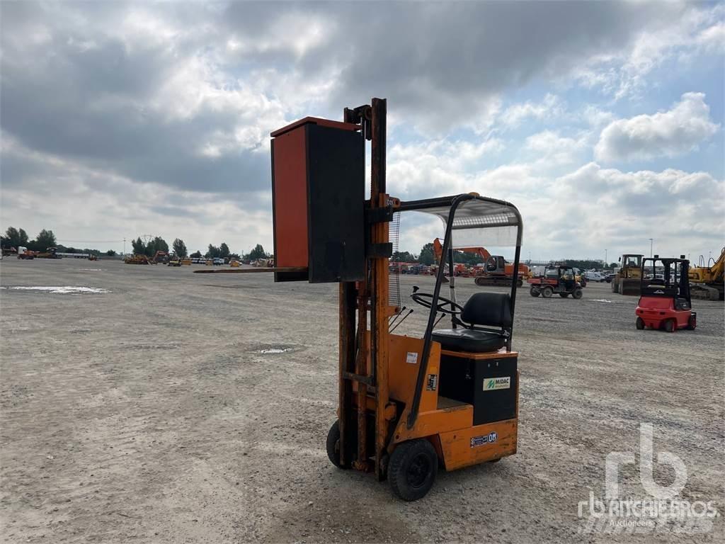 OM E 6 Electric forklift trucks