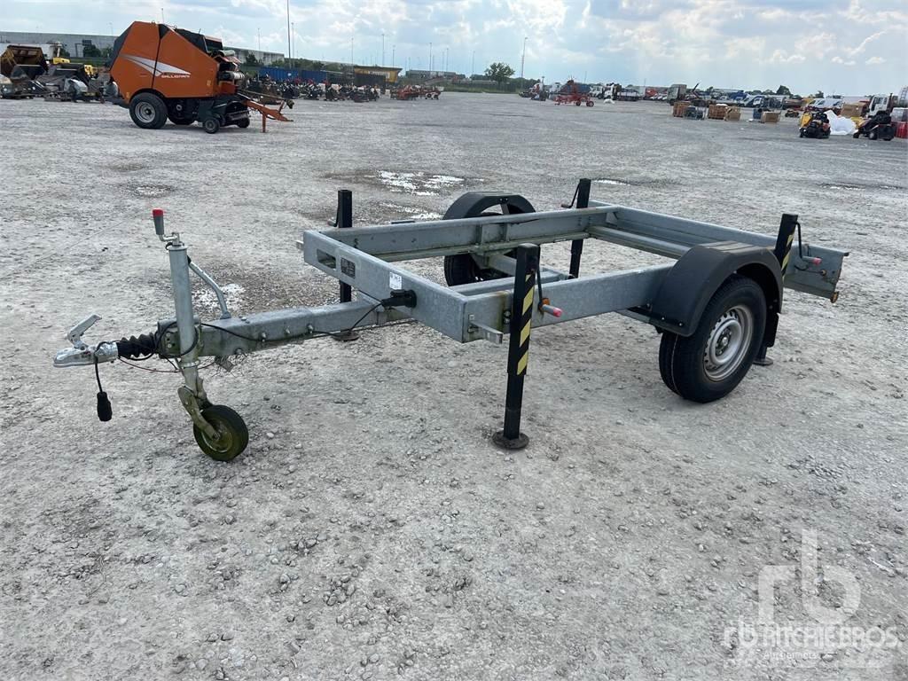  OMC UK1800 Other trailers