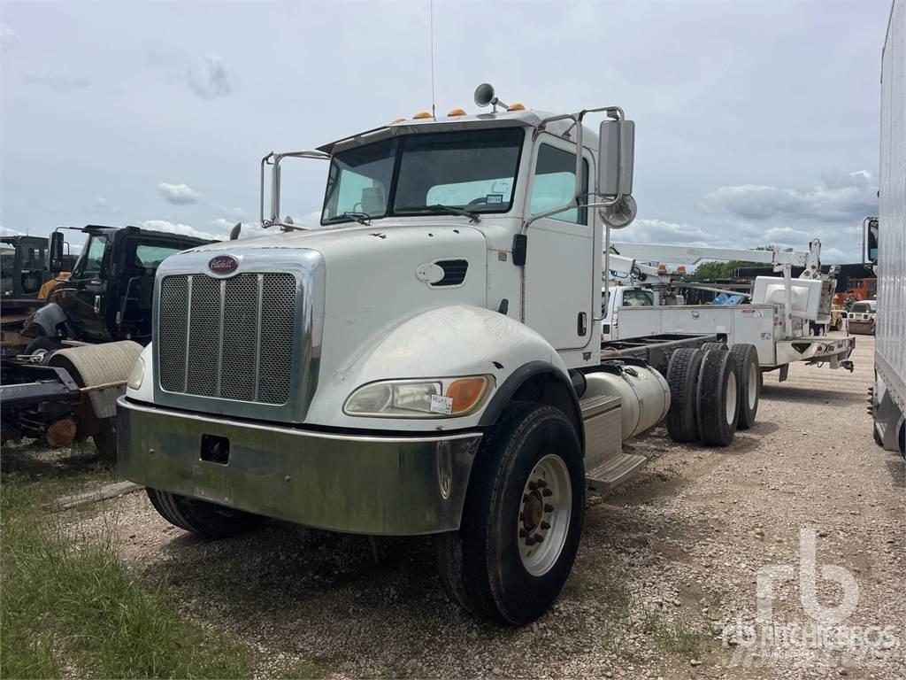 Peterbilt 335 Chassis Cab trucks