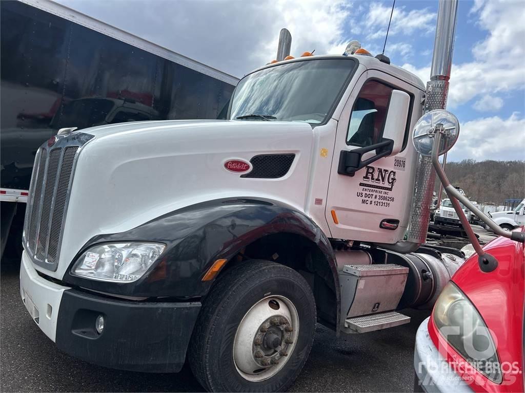 Peterbilt 579 Tractor Units