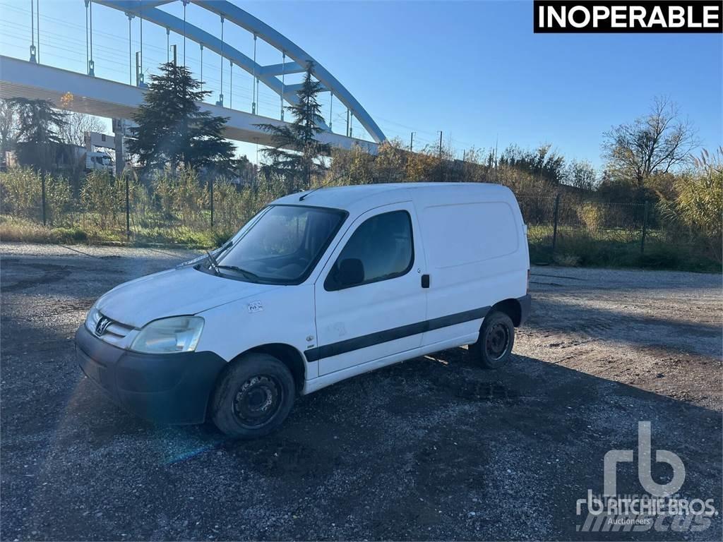 Peugeot PARTNER Temperature controlled trucks