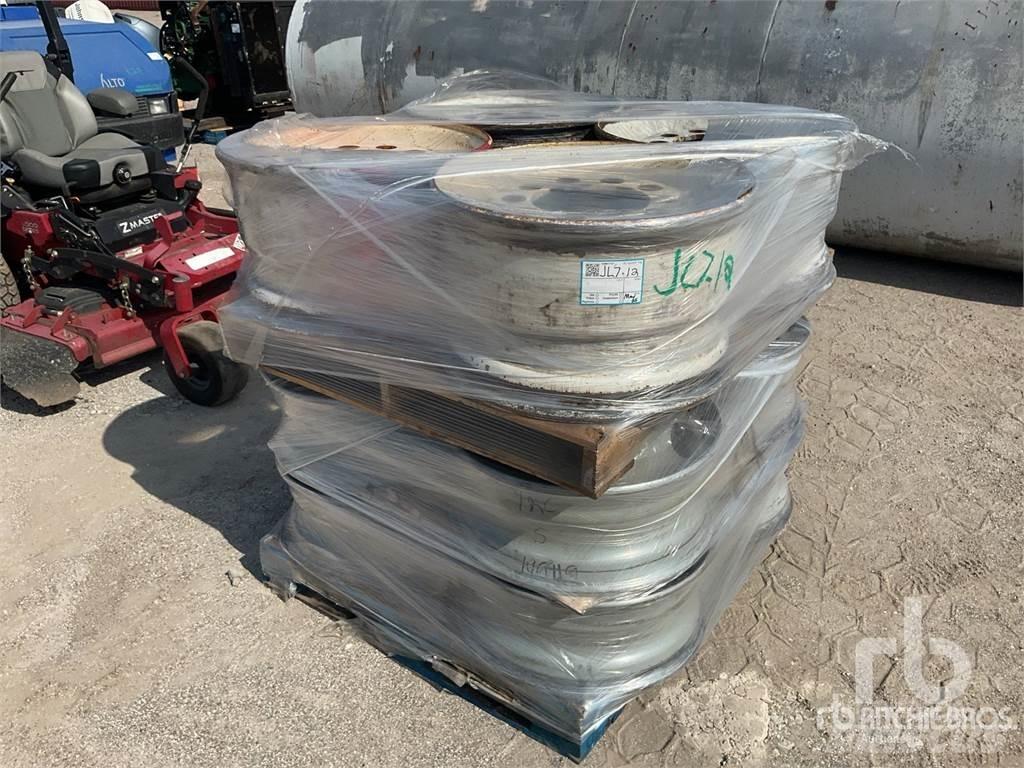  Quantity of (12) Tyres, wheels and rims