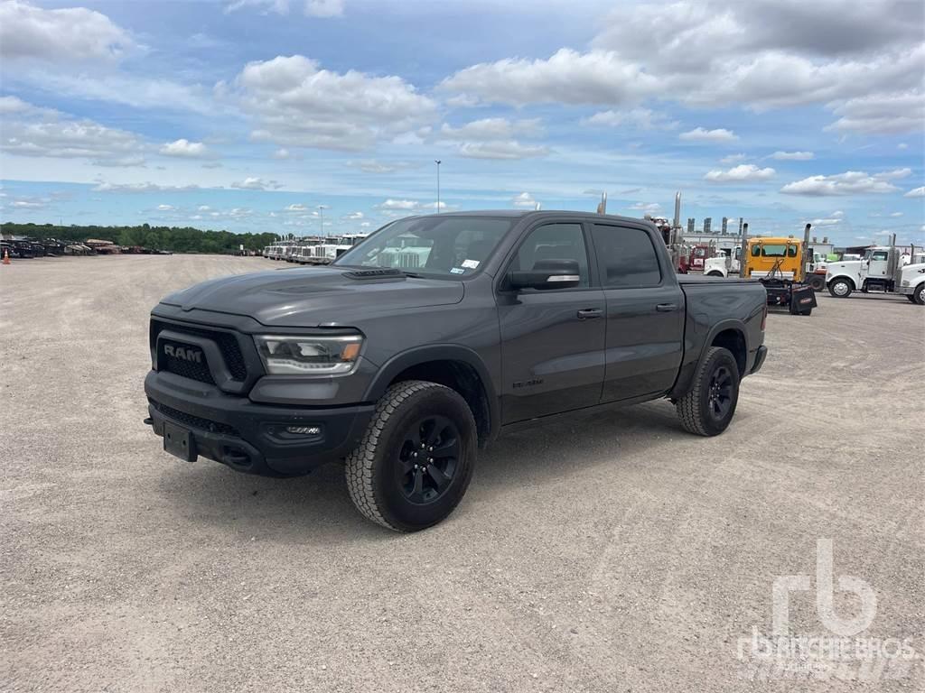 RAM 1500 Pick up/Dropside