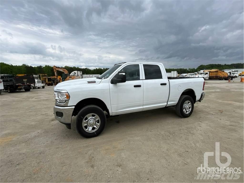 RAM 2500 Pick up/Dropside