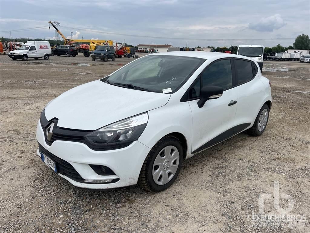 Renault CLIO Panel vans