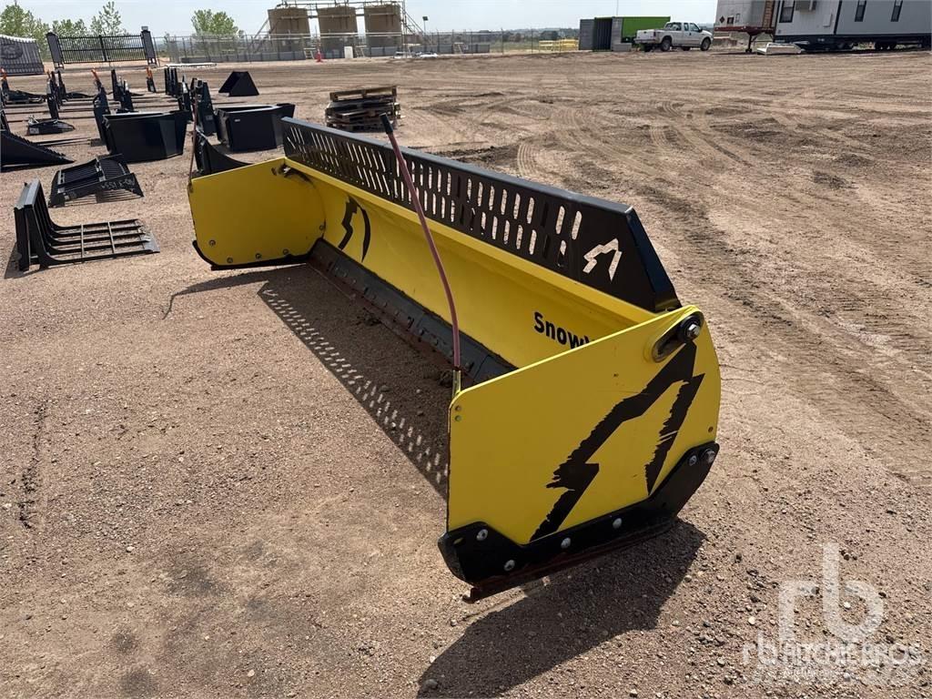 SnowWolf 132 in Transportation - Others