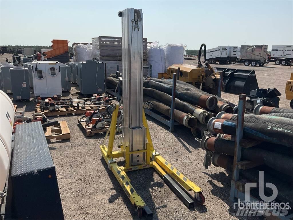 Sumner 2124 Hoists, winches and material elevators