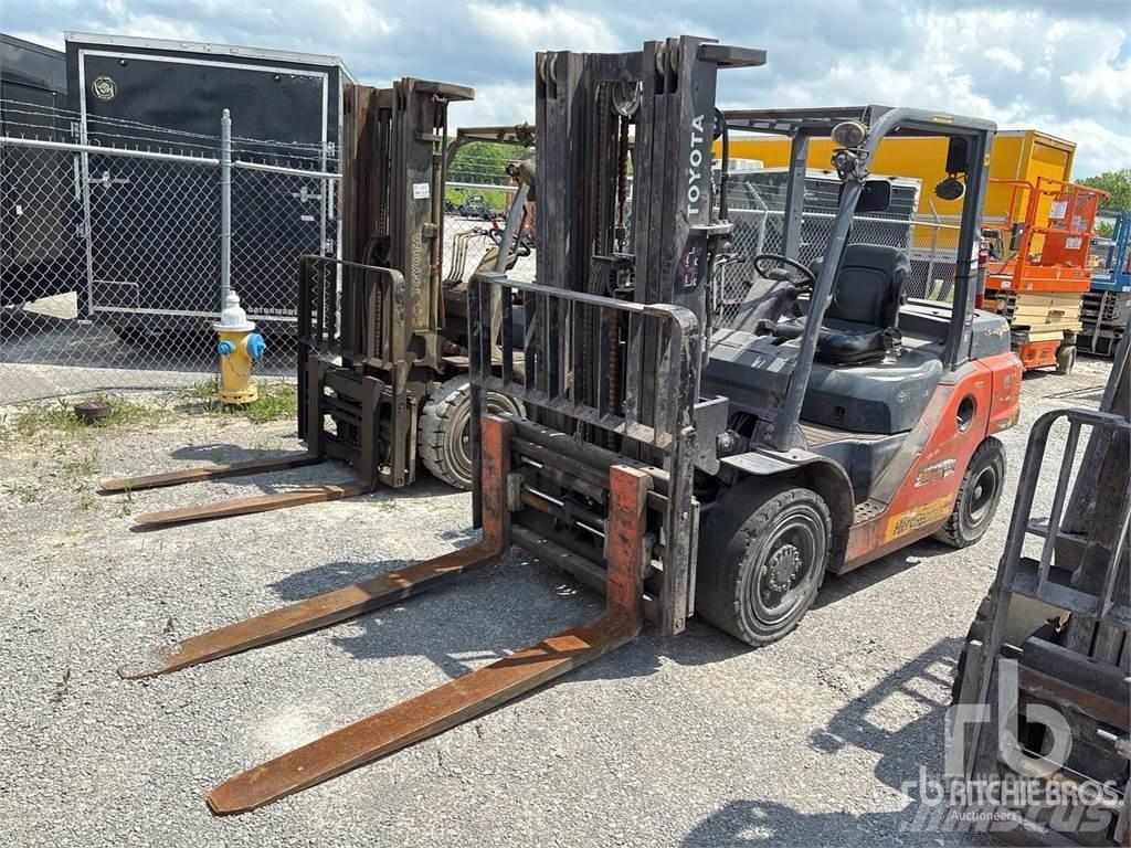 Toyota 8FD35U Diesel trucks