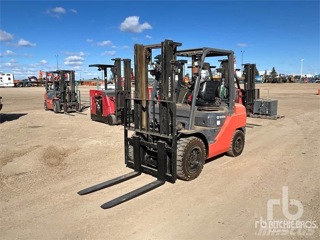 Toyota 8FGU32 Diesel trucks