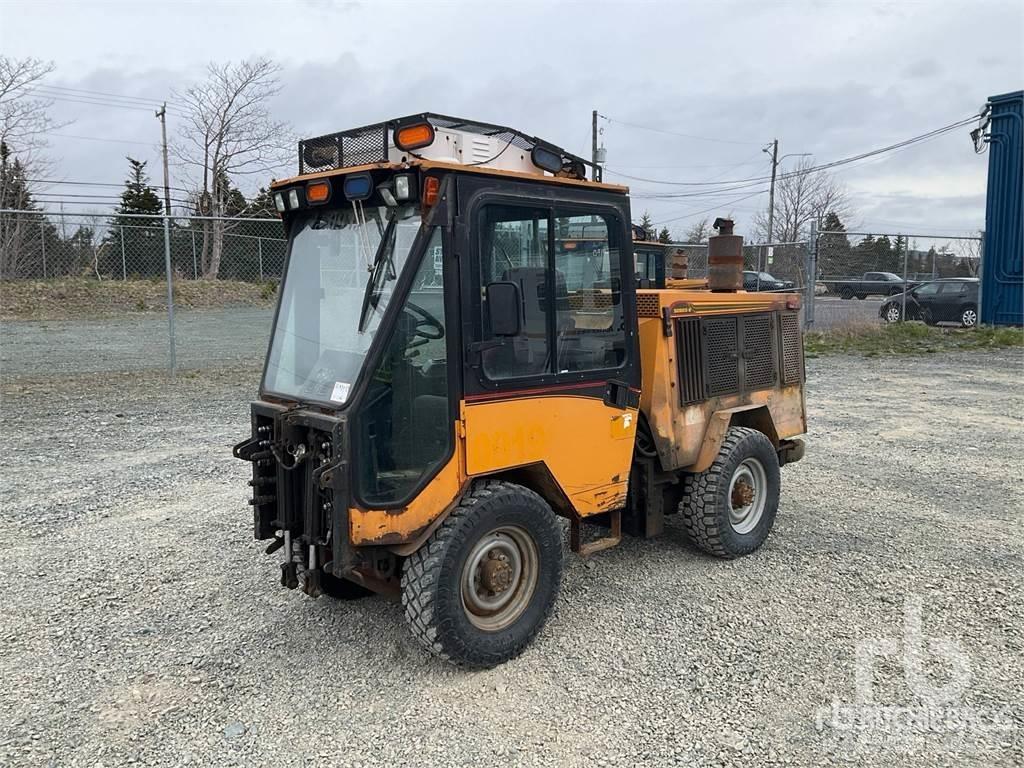 Trackless MT6 Snow blades and plows