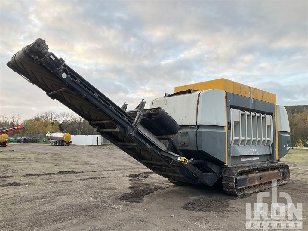 Untha XR3000C Waste Shredders