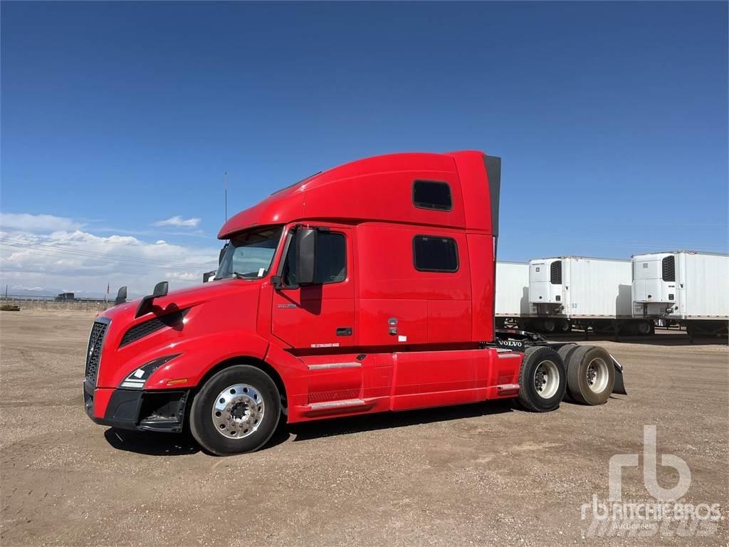 Volvo VNL Tractor Units
