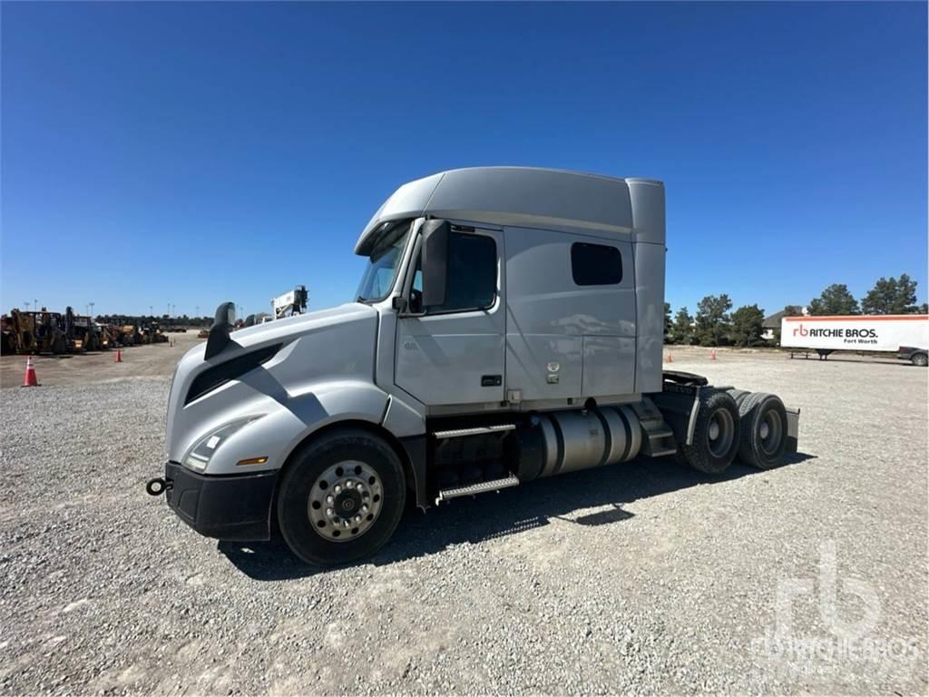 Volvo VNL Tractor Units