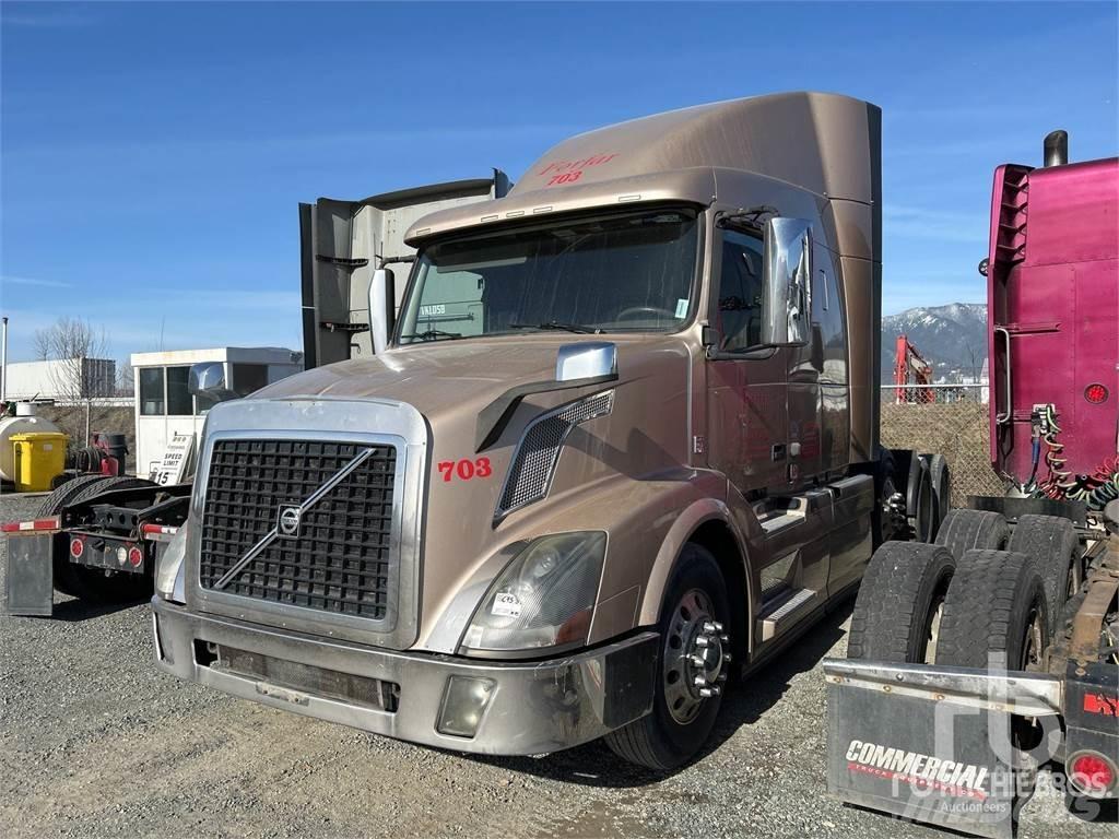 Volvo VNL Tractor Units