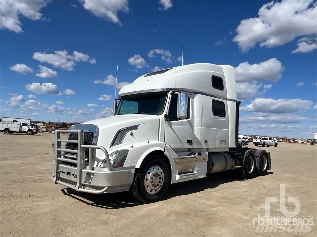 Volvo VNL Tractor Units