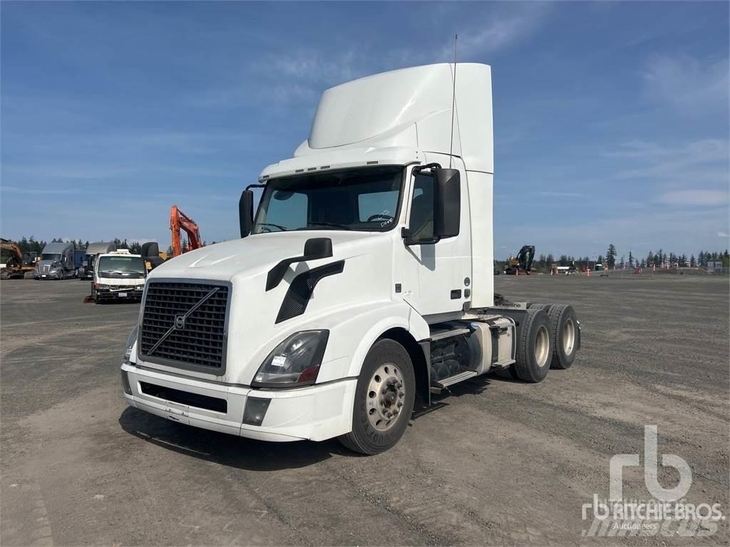 Volvo VNL Tractor Units
