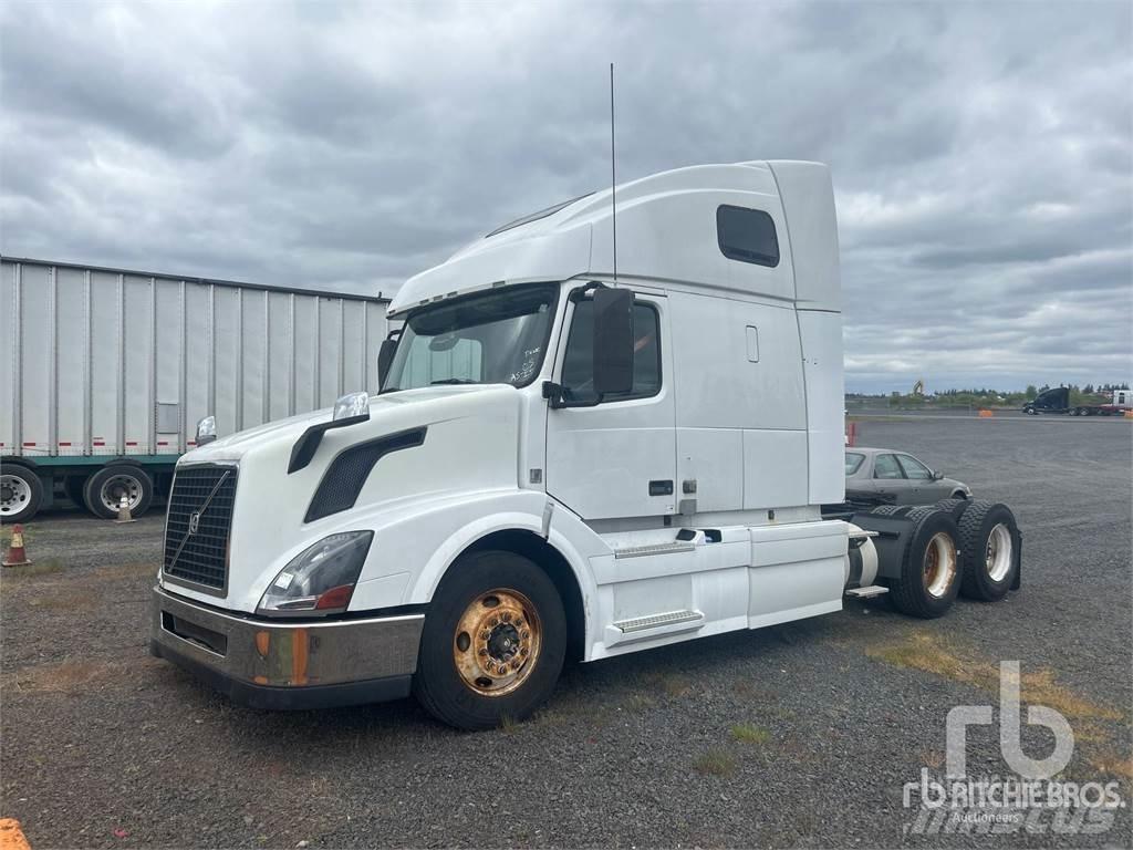 Volvo VNL Tractor Units