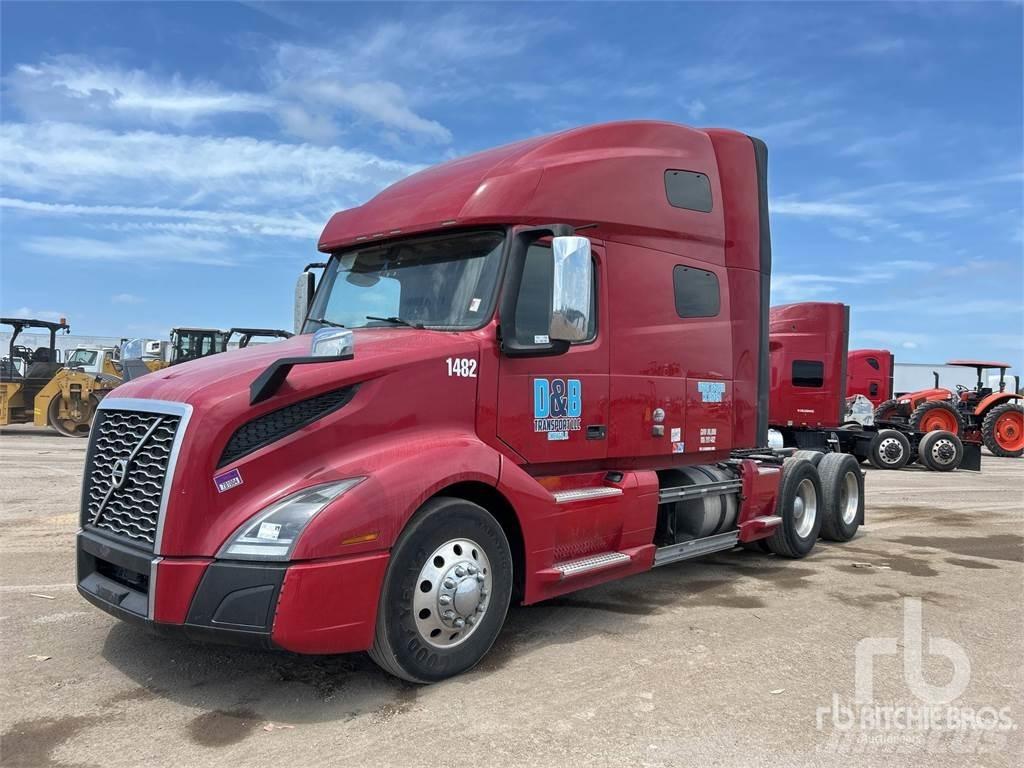 Volvo VNL Tractor Units