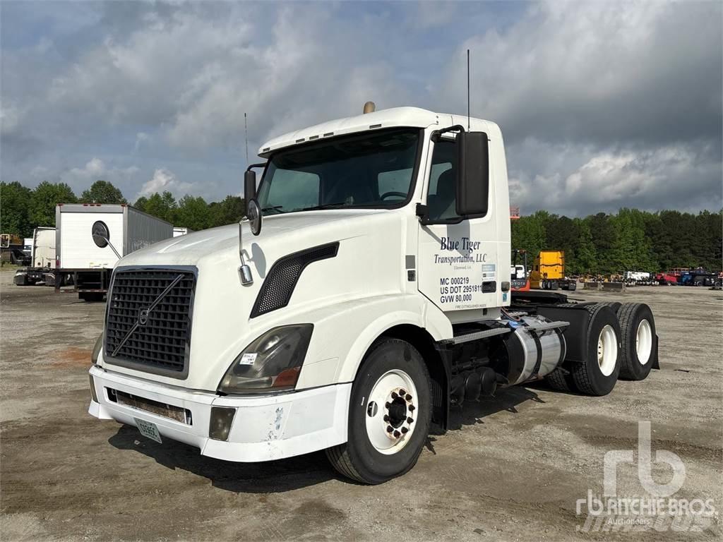 Volvo VNL Tractor Units