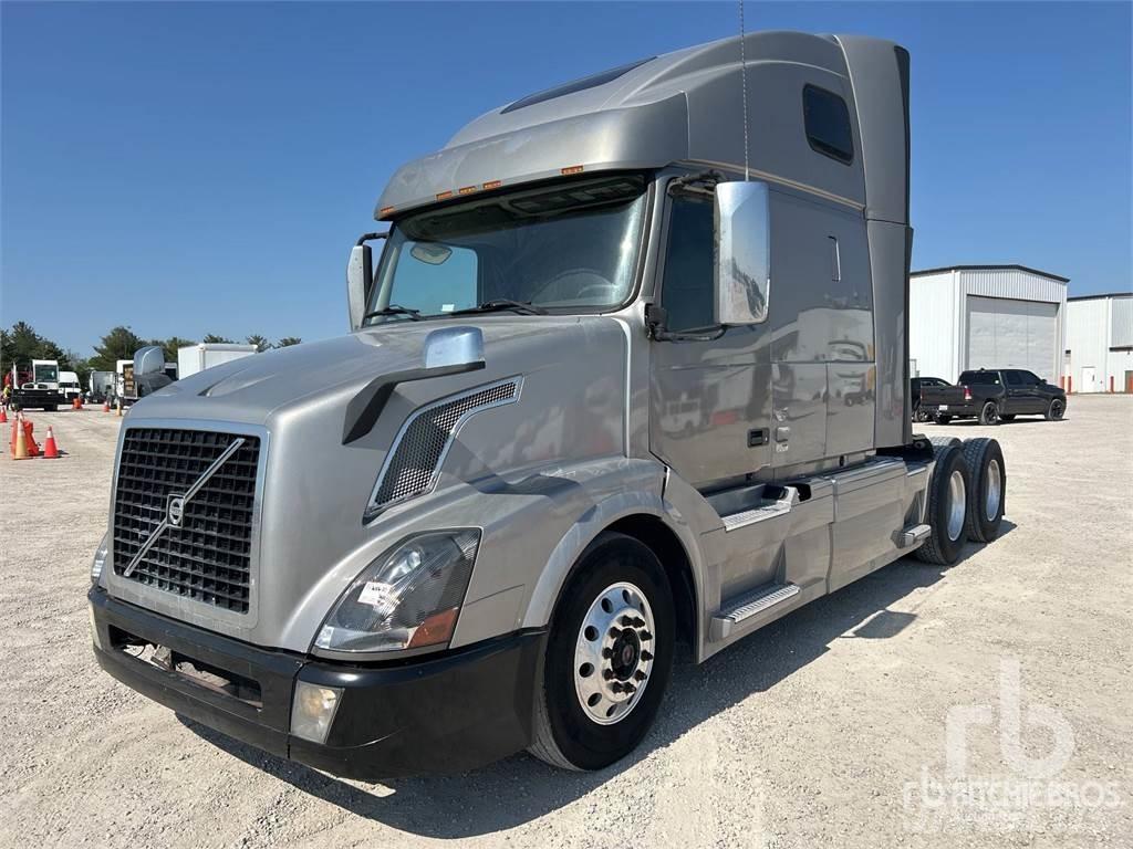 Volvo VNL Tractor Units