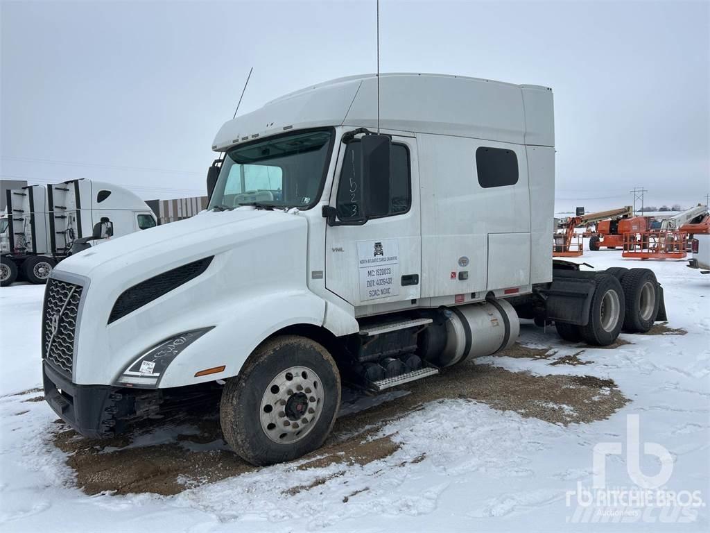 Volvo VNL64T760 Tractor Units