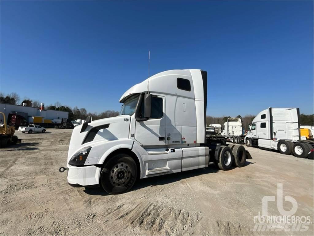 Volvo VNL670 Tractor Units