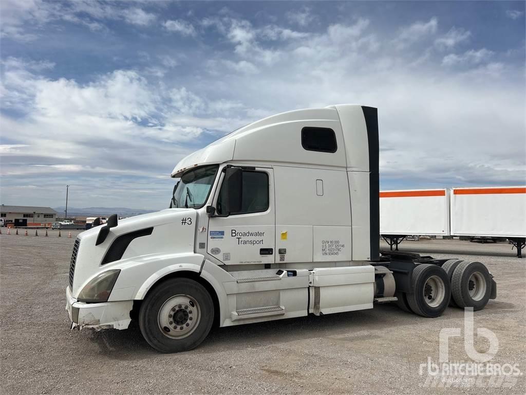 Volvo VNL670 Tractor Units