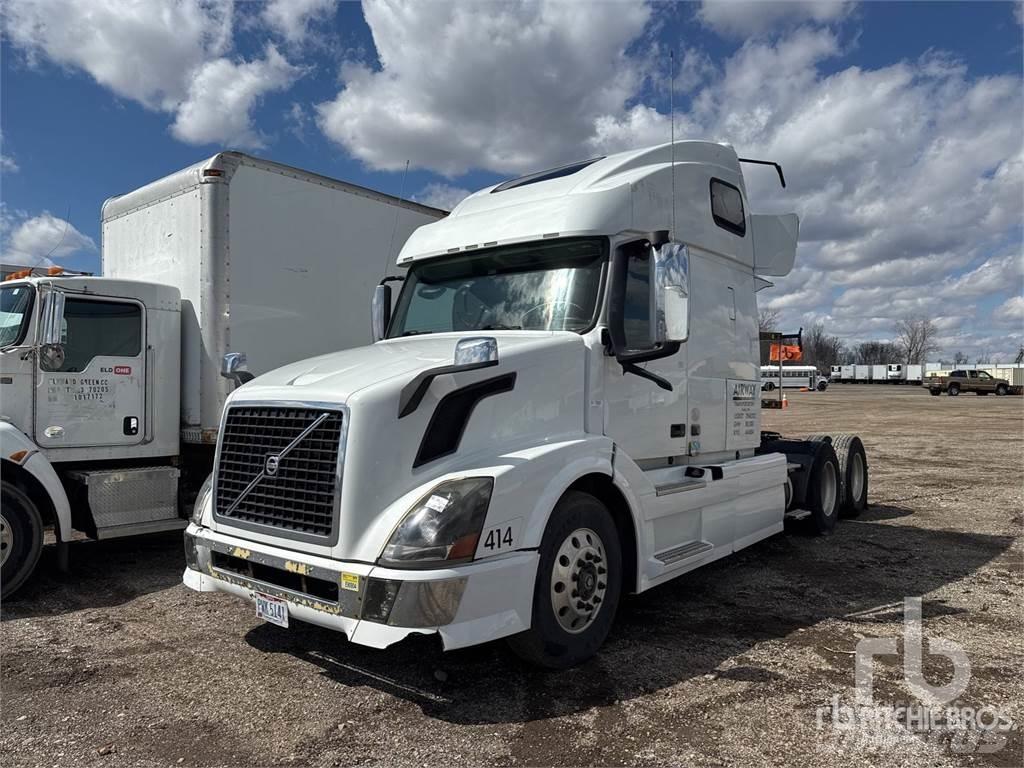 Volvo VNL670 Tractor Units