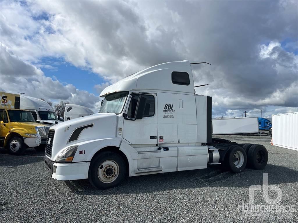 Volvo VNL670 Tractor Units