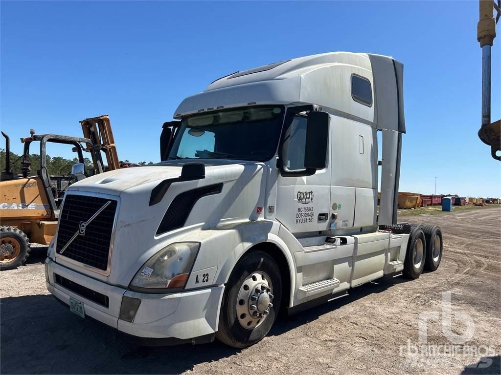 Volvo VNL670 Tractor Units