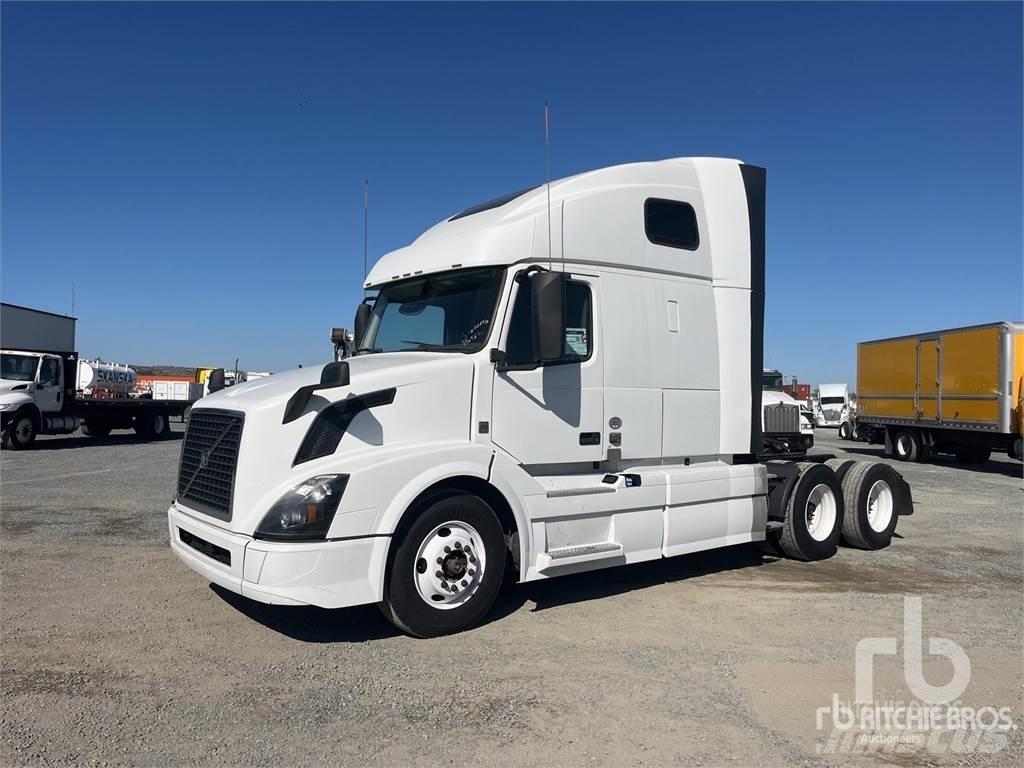 Volvo VNL670 Tractor Units