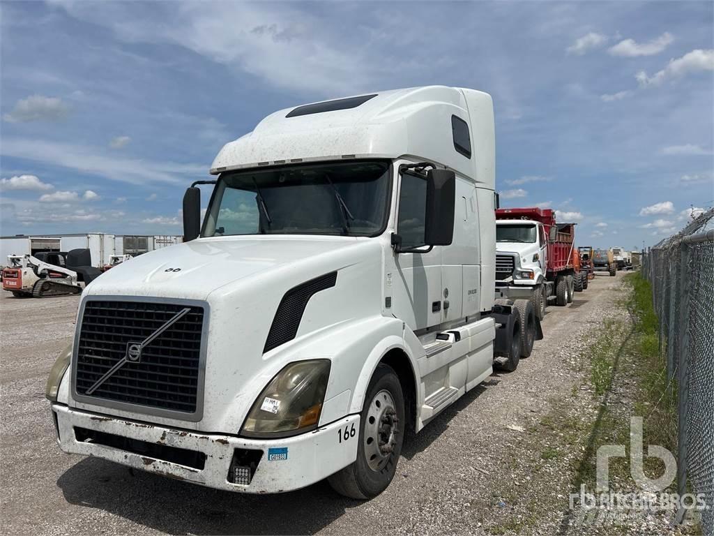 Volvo VNL670 Tractor Units