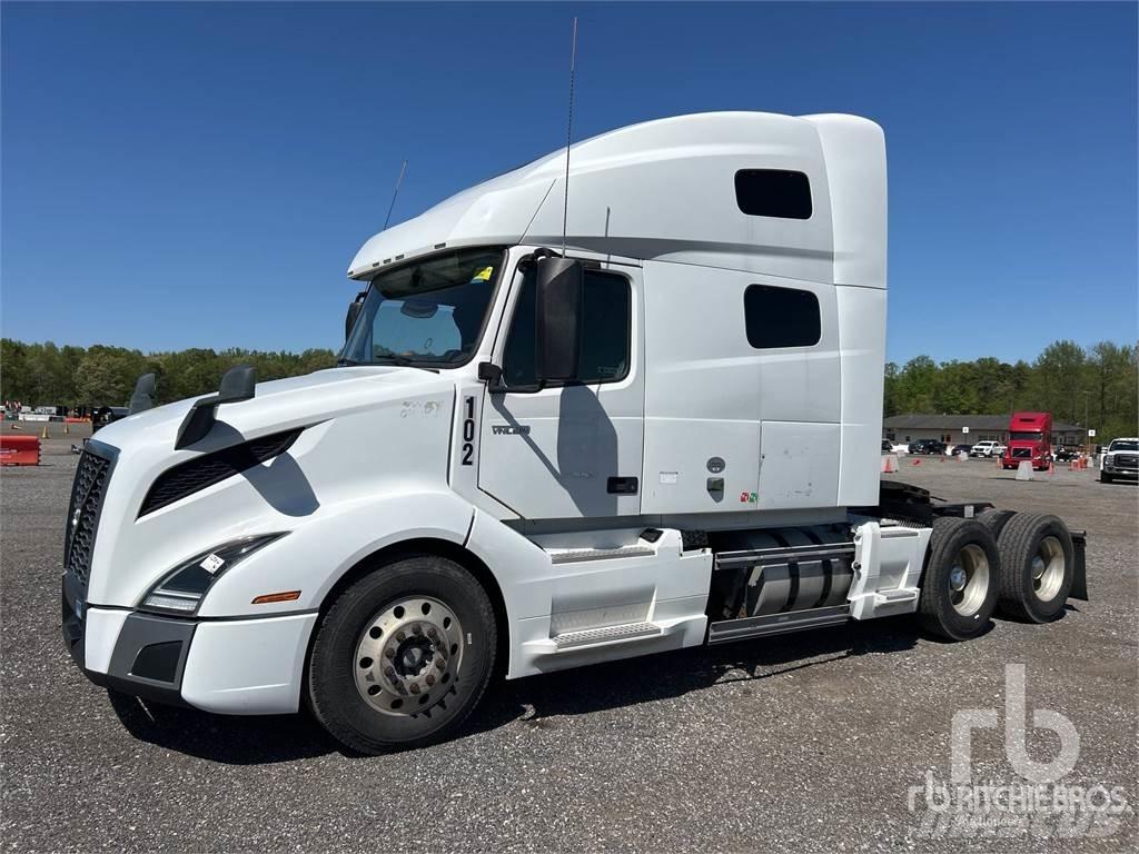 Volvo VNL760 Tractor Units