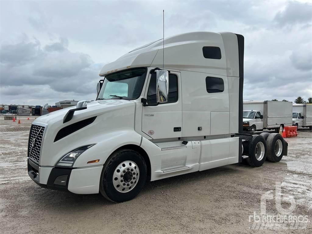 Volvo VNL760 Tractor Units