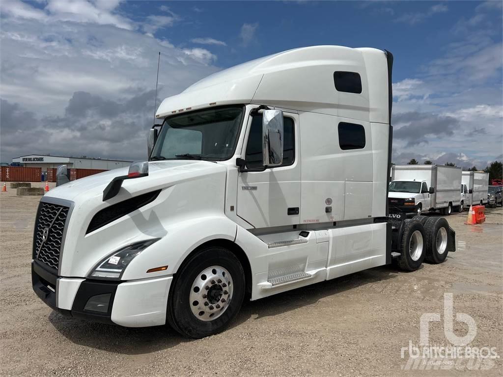 Volvo VNL760 Tractor Units