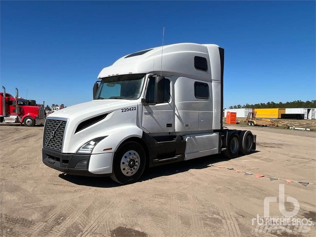 Volvo VNL860 Tractor Units