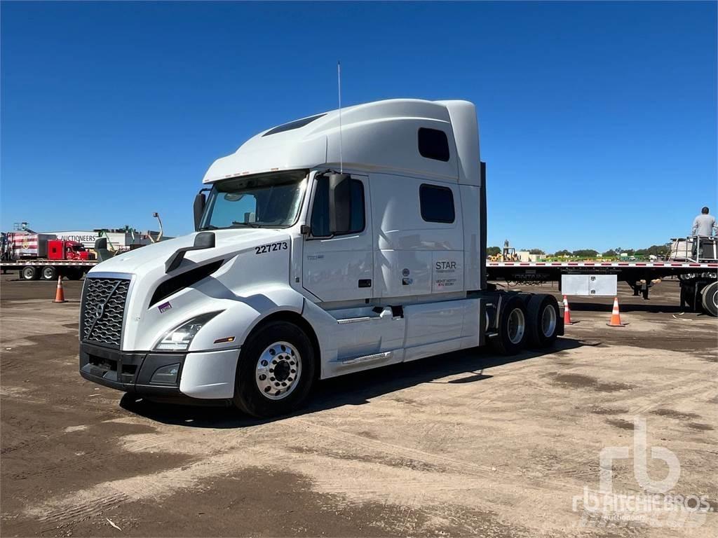 Volvo VNL860 Tractor Units