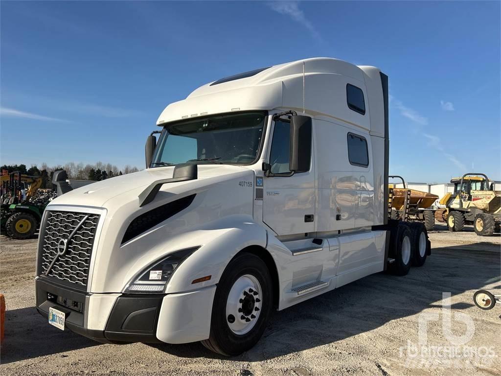 Volvo VNL860 Tractor Units