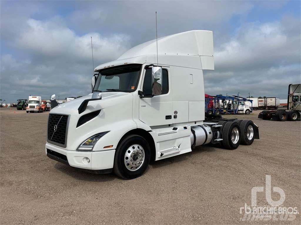 Volvo VNR Tractor Units