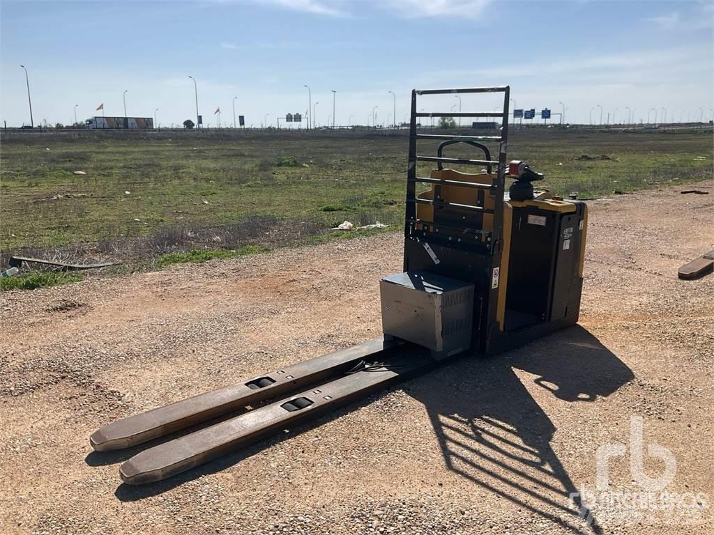 Yale MO20L Pallet racks