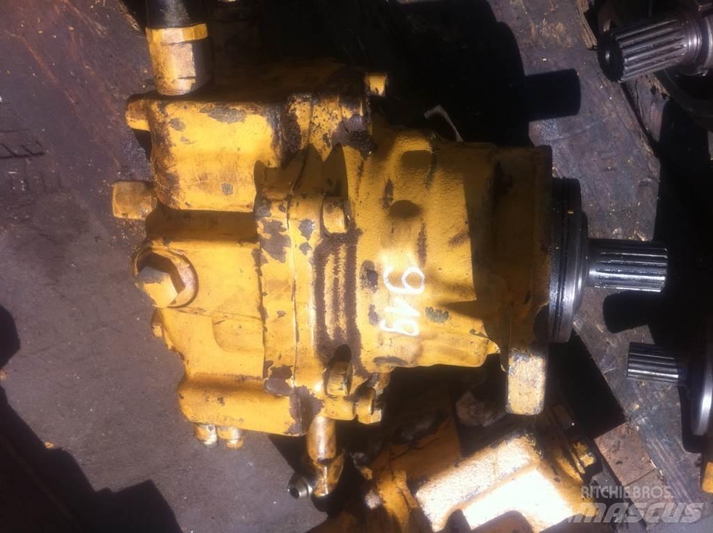 Komatsu E2158574 7484 200 Engines