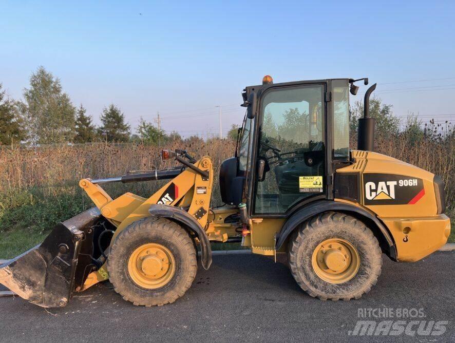 CAT 906H Tool carriers