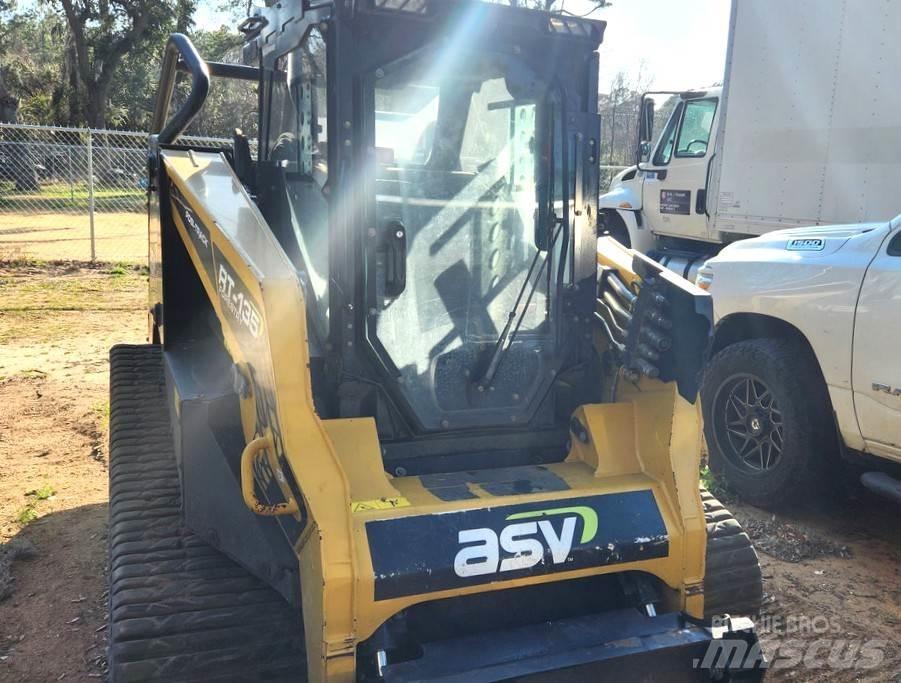 ASV RT135F Skid steer loaders
