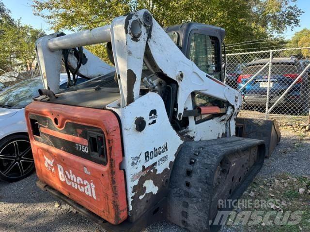 Bobcat T750 Crawler loaders