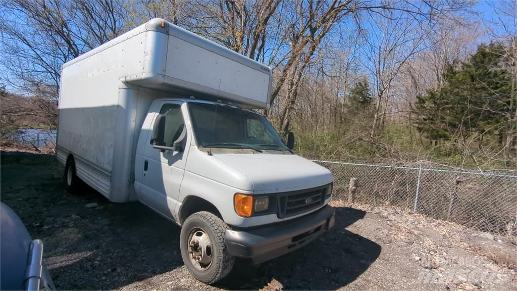 Ford E450 Box body trucks