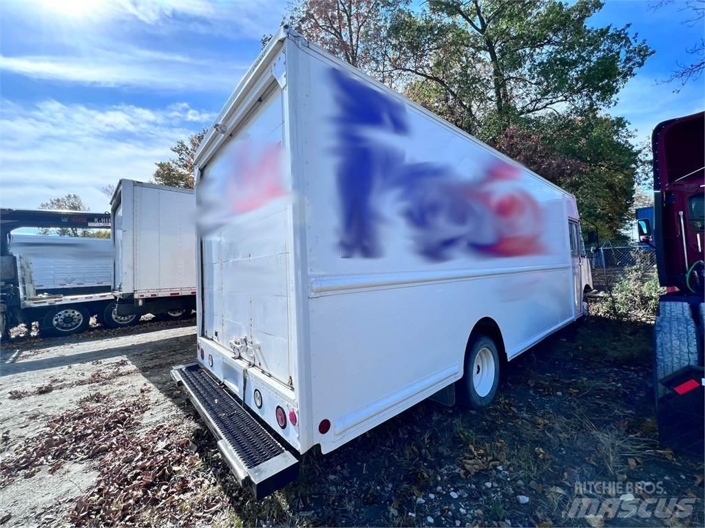 Ford F59 Box body trucks