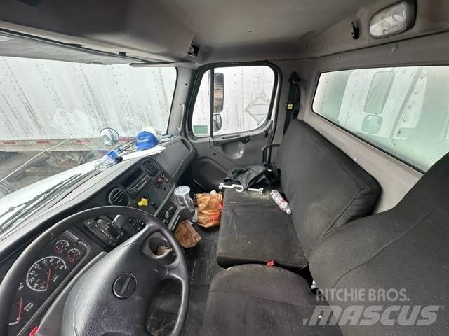 Freightliner M2 Box body trucks