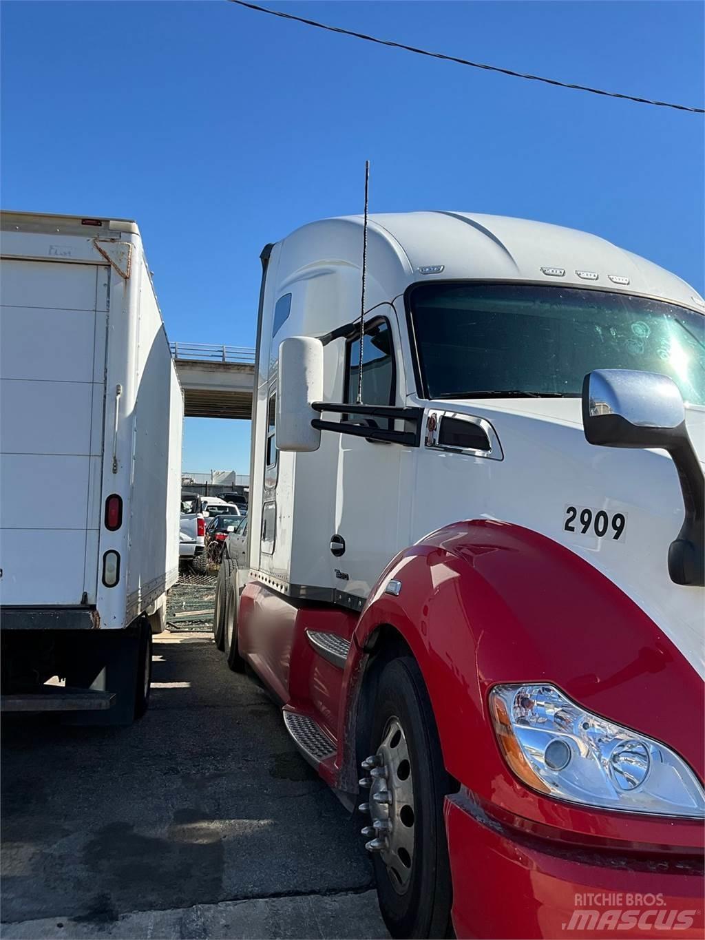 Kenworth T680 Tractor Units